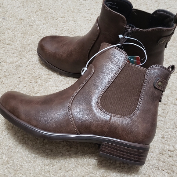 NWT Yuu Brina zip bootie - Picture 5 of 10